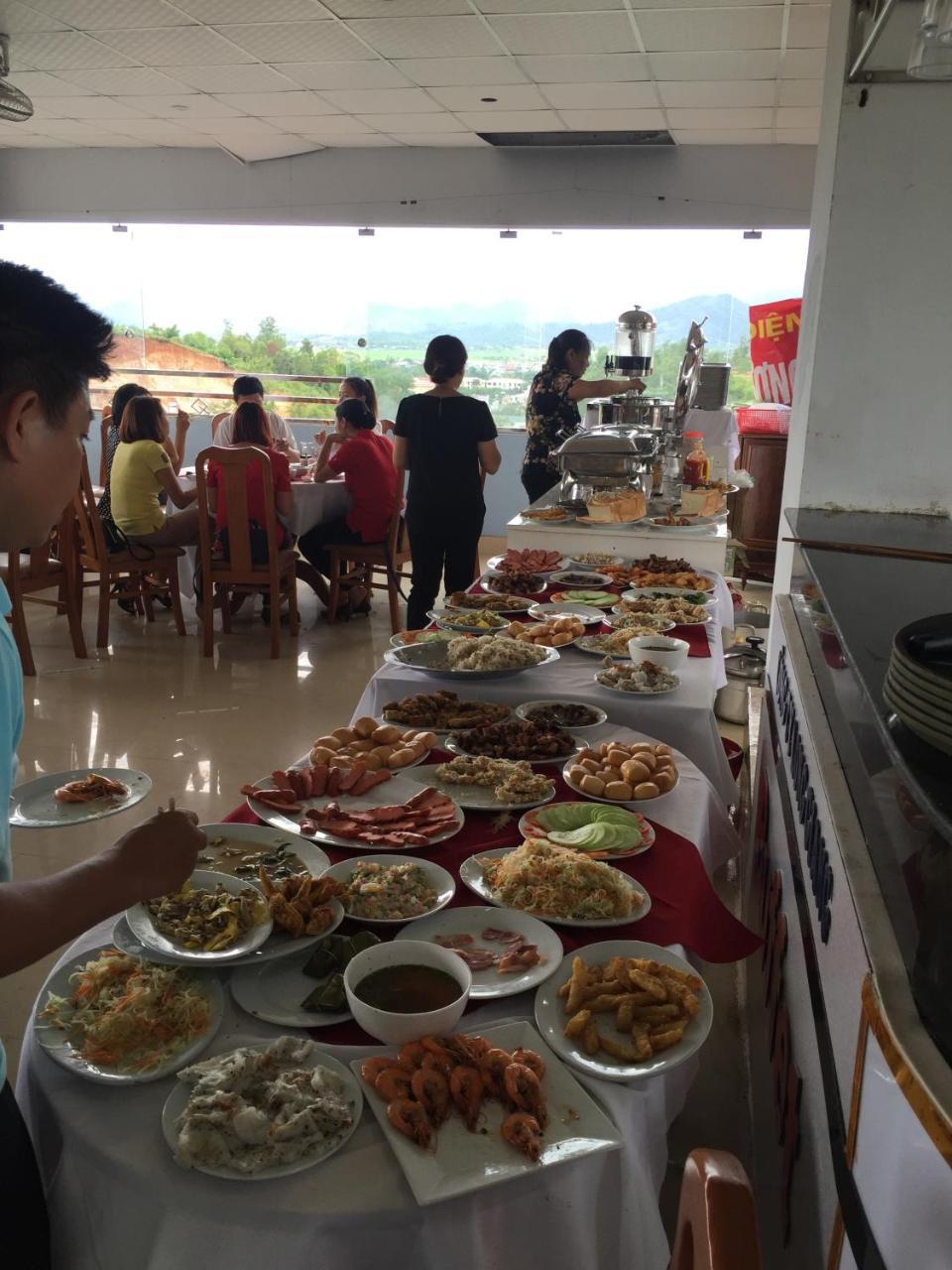 ホテルLong Giang Diện Biên Phủ エクステリア 写真
